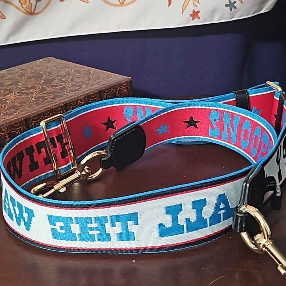 Marc Jacobs Snoopy Strap - Picture 5 of 8